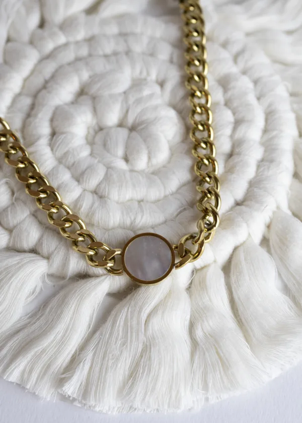 Chain with white stone
