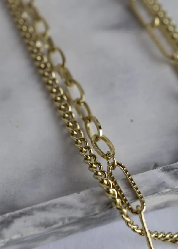 Bedalia series of rings