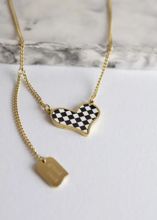 Heart chess series