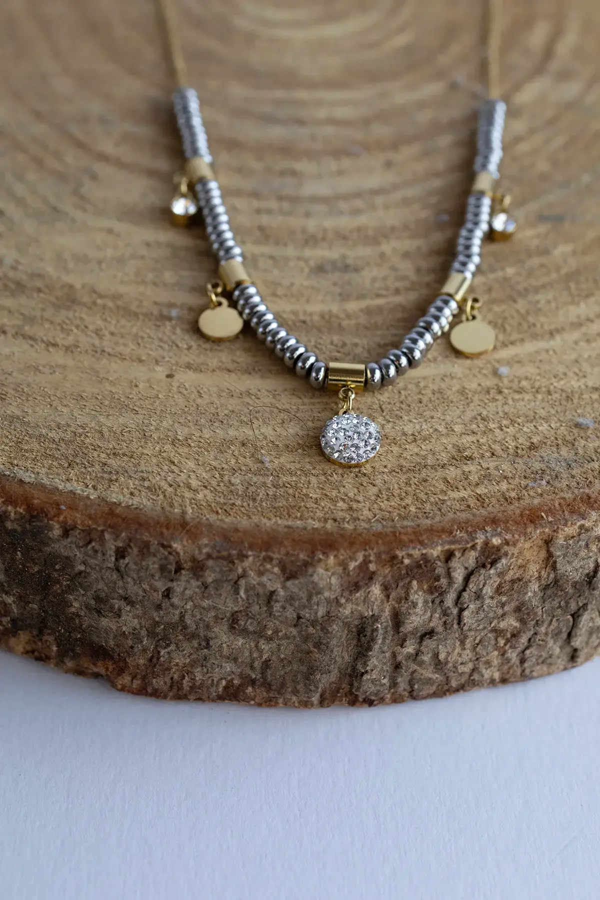 Stainless chain with circular pendants