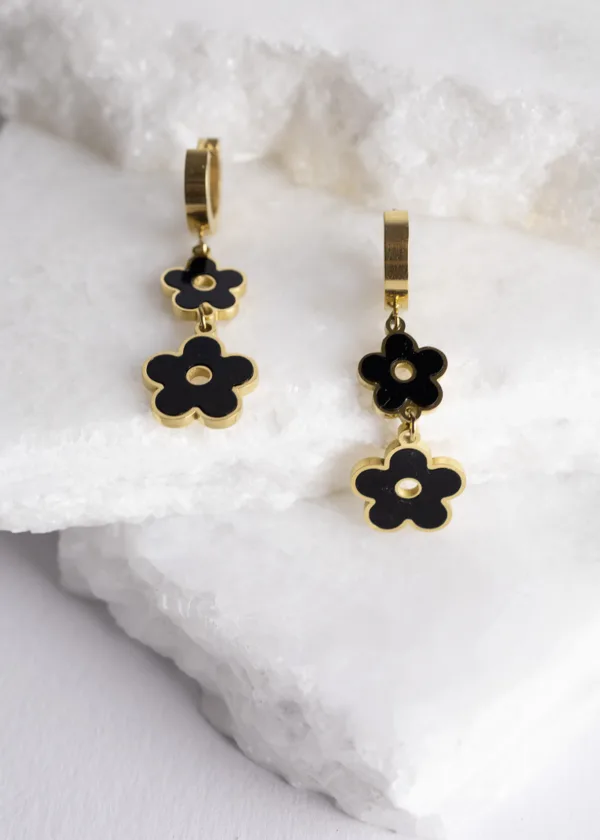 Earring with two roses pendant