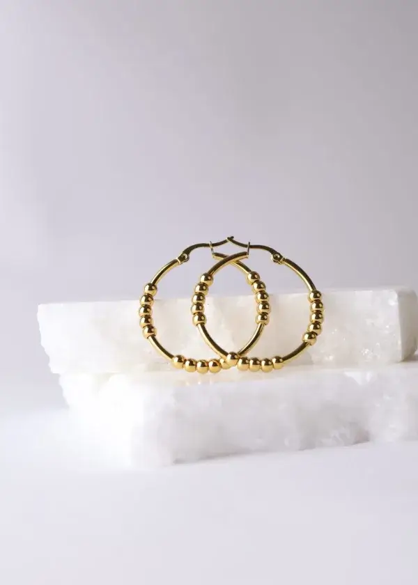 Circular earring with chickpeas, diameter 3 cm