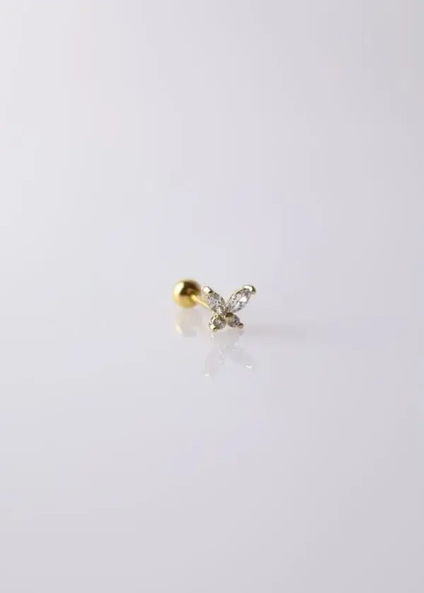 Ear piercings with zirconium lobes in the shape of a butterfly