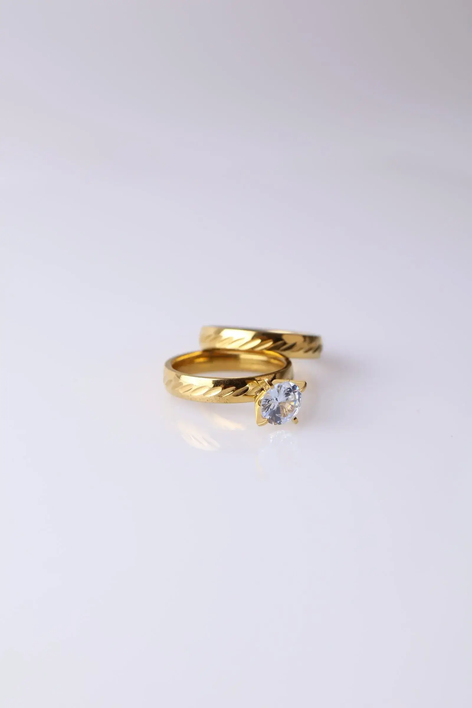 Tunes ring and ring with a large zircon - Image 2